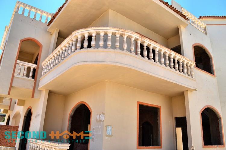 villa-for-sale-mubarak-7-red-sea-hurghada00005_13c0d_lg.JPG