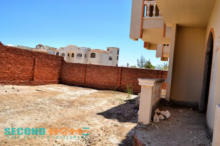 villa-for-sale-mubarak-7-red-sea-hurghada00013_1fe9d_lg.JPG